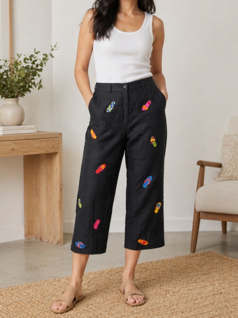 Deane And White 100% Linen High Rise Cropped Pants with Flip Flop Theme